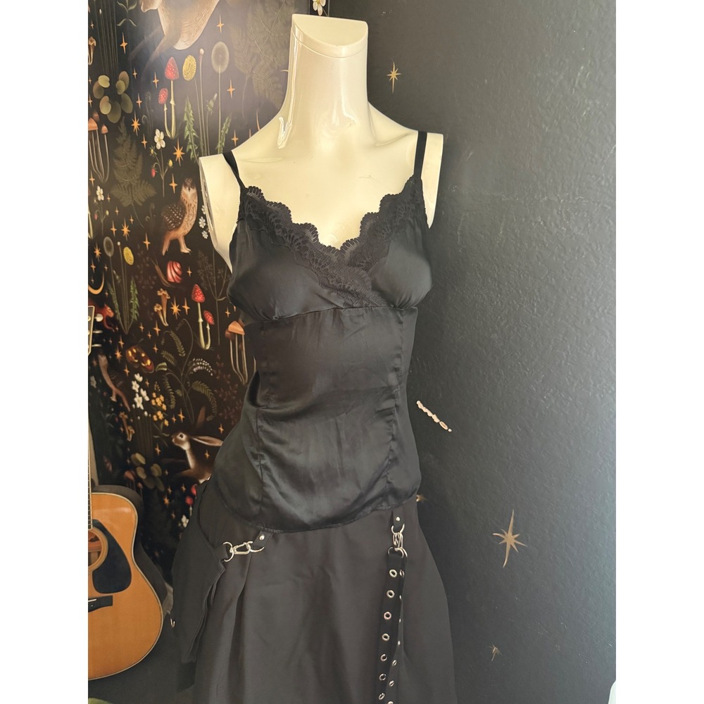 Style & Co Black 100% Silk Lace Trim Camisole Top Size 14 Sleeveless V-Neck Cami